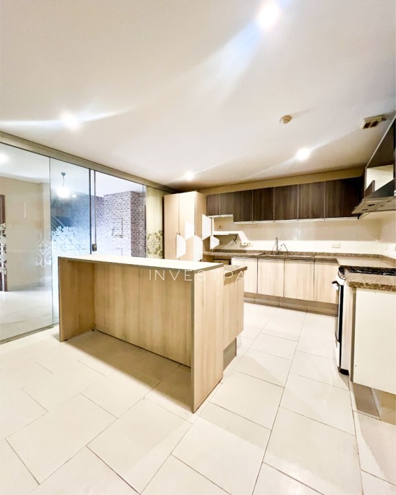 En Alquiler - PENTHOUSE DE 3 HABITACIONES